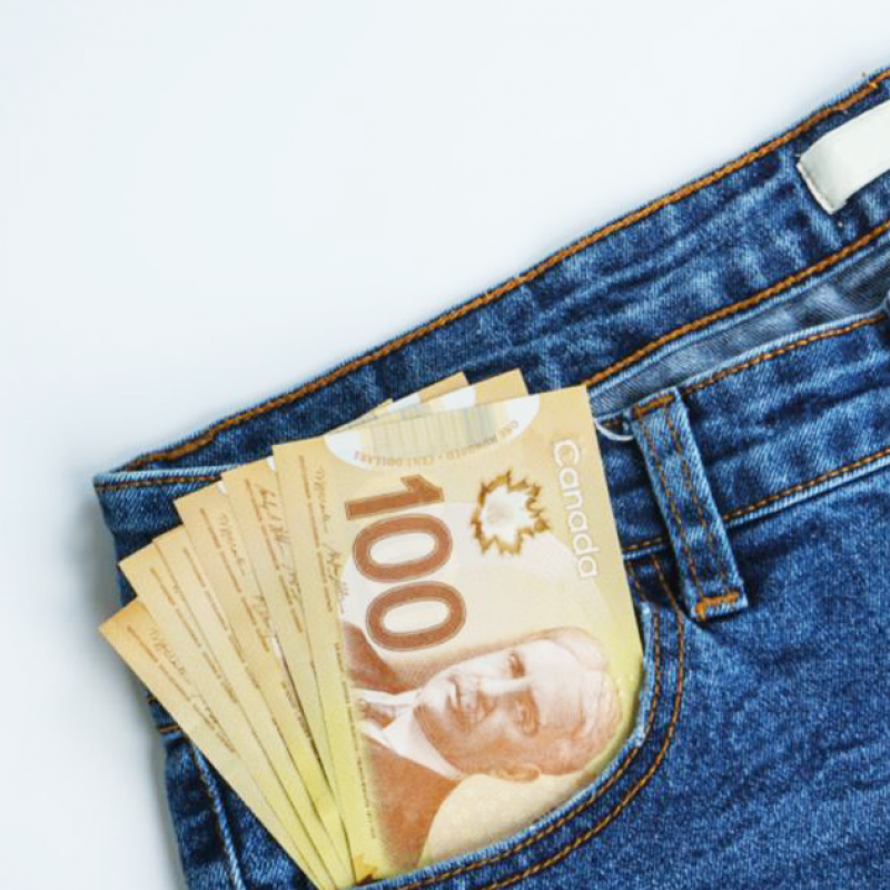 OCTOBRE- tirage de 1000$ en argent comptant